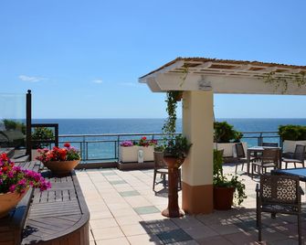 Hotel Regina - Alassio - Parveke