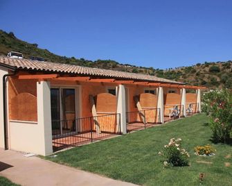 Hotel Pedra Ruja - Budoni