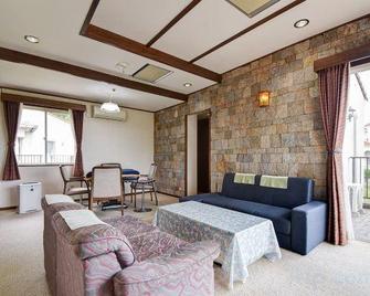 Villa Andalucia - Ichihara - Wohnzimmer