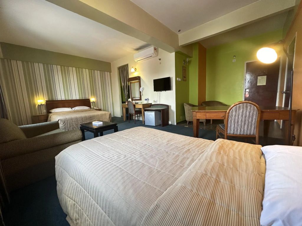 كلانج هيستانا هوتل