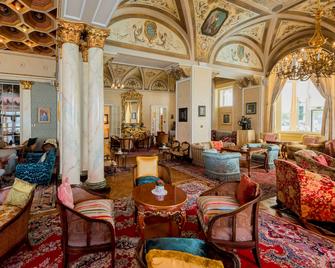 Grand Hotel Villa Serbelloni - Bellagio - Ingresso