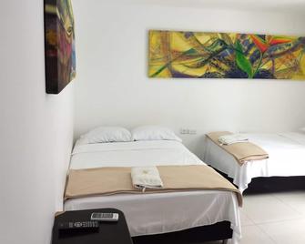 Hotel Tayromar - Santa Marta - Schlafzimmer