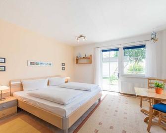 Haus Kastanienblick by Rujana - Binz - Bedroom