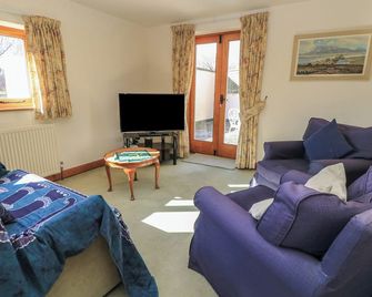 Granary Cottage - Shipston-on-Stour - Living room