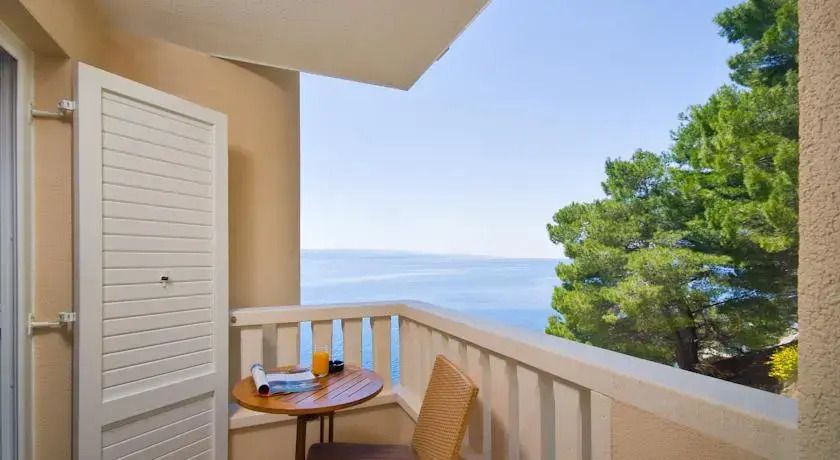 سونكيفا بوستليا