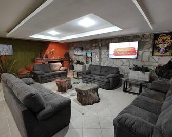 Hotel 1988 Guanajuato - גואנחואטו - טרקלין