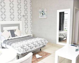 Hotel Carmen Galaxi - Malabo - Bygning