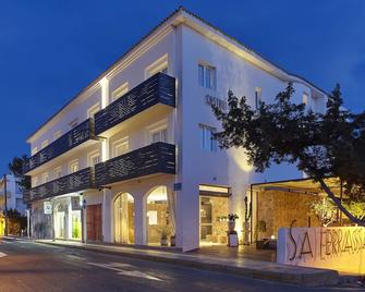 Apartamentos Castaví - Es Pujols - Budynek