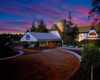 فندق أنهايم ماجيستك جاردن - انهايم - مبنى