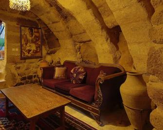 Lamihan Cave Hotel - Ortahisar - Sala de estar