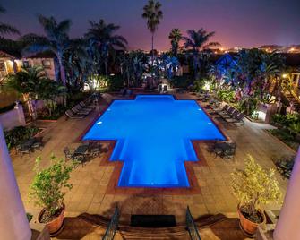 Mercure Nelspruit Hotel - Nelspruit - Piscina