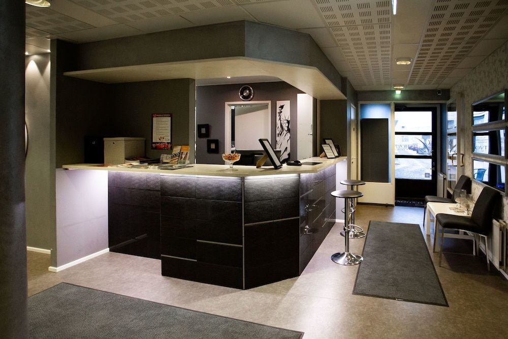 Hotel CityHovi - Rauma - Salónek