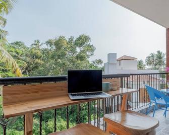 Luxury 1-bedroom with AC, WiFi in enchanting Arpora north Goa - Arpora - Balcony