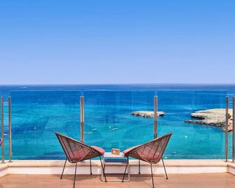 Universal Hotel Perla - Manacor - Balkon