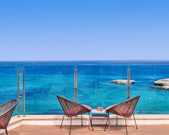 Universal Hotel Perla - Manacor - Balkon