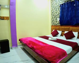 Hotel Ganraj - Ujjain - Habitación