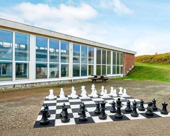 2 person holiday park home in Ringkøbing - Ringkøbing