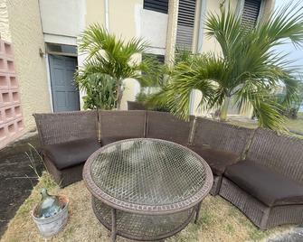 Good Hope Get Away Best Stay In Frederiksted - Frederiksted - Patio