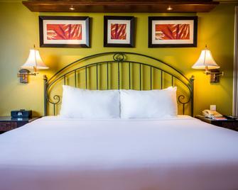 Kapok Hotel - Port of Spain - Bedroom