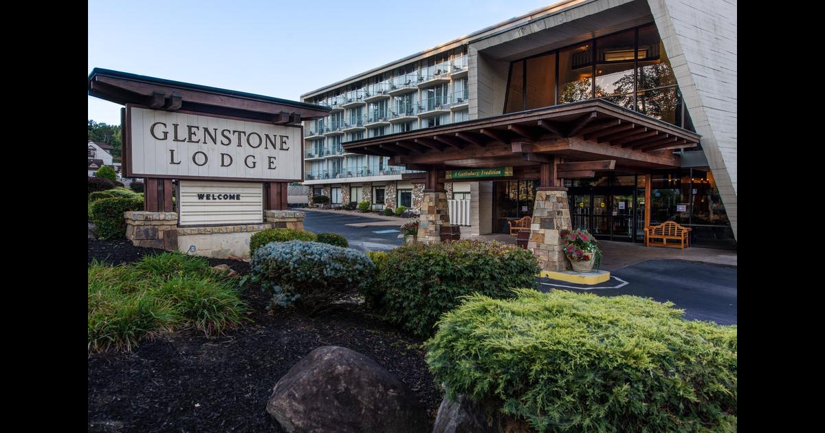 Glenstone Lodge $73 ($̶1̶7̶8̶). Gatlinburg Hotel Deals & Reviews - KAYAK