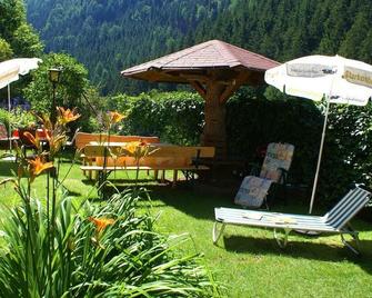 Pension Köhler - Jerzens - Patio