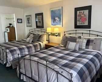 Columbine Inn - Idaho Springs - Bedroom