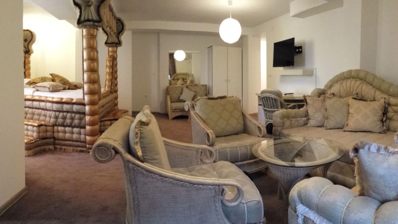 Bali Colosseum Hotel