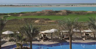 Radisson Blu Hotel, Abu Dhabi Yas Island - Abu Dhabi
