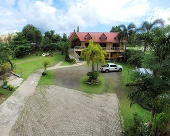 Sunny Point Hotel - Davao City - Building