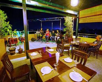 Hotel Boss - Mandalay - Restaurante
