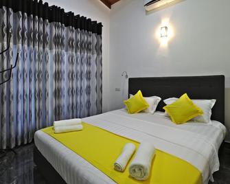 Kandyan Bluestar Villa - Kandy - Habitación