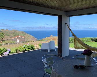 Villa Mariense - Vila do Porto - Balcón