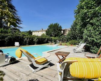 La Tulipe Sauvage - Bourdeaux - Piscina