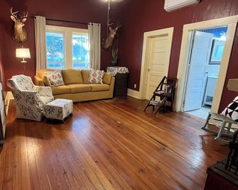 Welcome to The Quilt Haven! - Metter - Salon