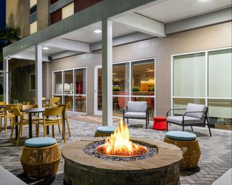 Home2 Suites by Hilton Atlanta South/McDonough - McDonough - Edificio