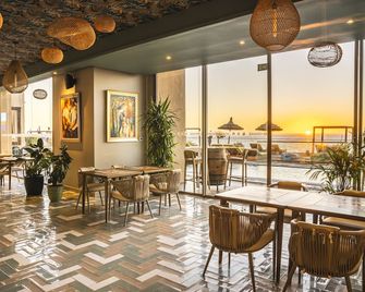 فندق بافارو بيتش داخلة - الداخلة - مطعم