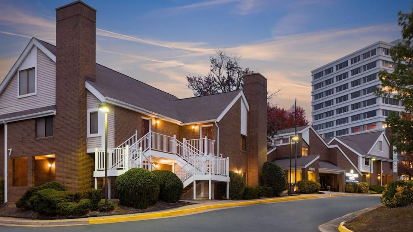 Tysons Corner Suites, A Baymont by Wyndham