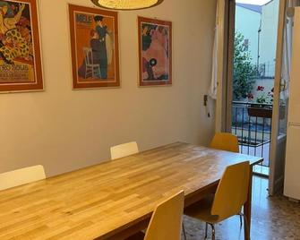 Moonlight Centro Bologna - Bologna - Dining room