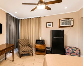 Copper Mountain Motel - Superior
