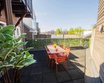 Supreme 75m2 Two-Bedroom Apartment - VW142 - Eindhoven - Balcony