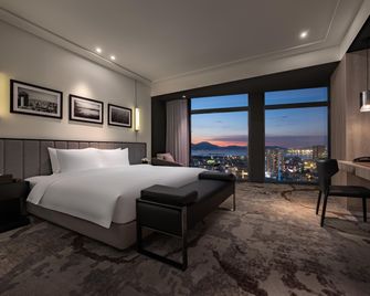 Crowne Plaza Danang City Centre - Da Nang - Bedroom