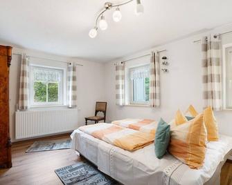 Apartment 'Haselberg' with Mountain View, Private Terrace and Wi-Fi - Bad Gottleuba