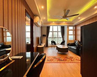 Rivethi Beach Hotel - Malé