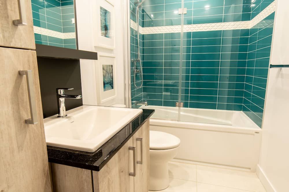 Aux Havres Urbains - Le Penthouse de la 3ième Avenue - Québec City - Bathroom