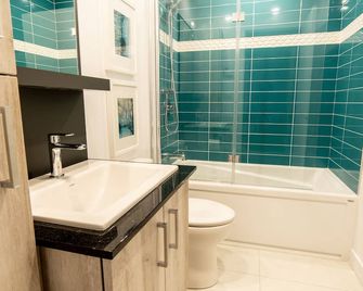 Aux Havres Urbains - Le Penthouse de la 3ième Avenue - Quebec - Casa de banho
