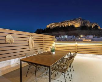 Bliss Luxury Suites - Lardos - Balcony