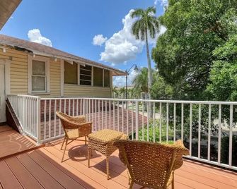 The Hibiscus House - Fort Myers - Balkon