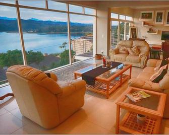 Summerlane BnB - Room Platinum with lovely views to the Lake - Wilderness - Phòng khách