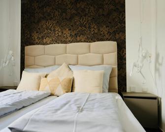 Hotel Novostar - Kassel - Schlafzimmer