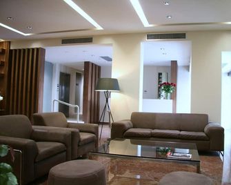 Alexakis Hotel & Spa - Loutra Ypatis - Lobby